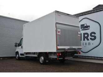 ② opel movano 2.2 meubelbak-laadklep-carplay- nieuw- 33990+btw — camionnettes & utilitaires — 2ememain