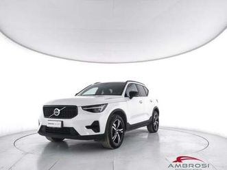 volvo xc40 2.0 b3 plus dark auto del 2023 usata a corciano