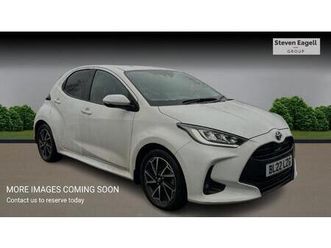 toyota yaris design hatchback's 1.5 vvt-h design e-cvt euro 6 (start/stop) 5dr