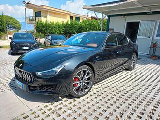maserati ghibli 330 cv mhev gt iva esposta