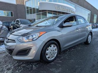 voiture à hayon, 5 portes, boîte automatique