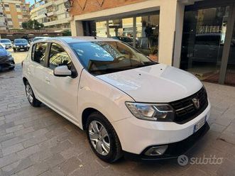 dacia sandero 0.9 tce 90cv gpl autocarro