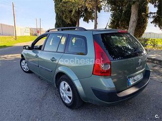 renault megane grand tour confort authentique 1.6 16v