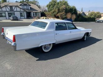 cadillac fleetwood brougham