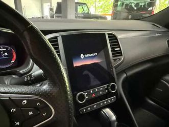 sporter 2.0 blue dci initiale paris 200cv edc