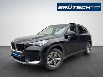 bmw x1 23 i xdrive mild-hybrid automatik / ahk / nav