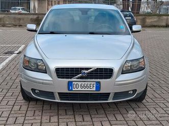 volvo s40 2.0 d cat summum