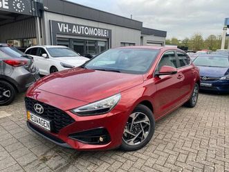 fastback*navi&pdcvo&hi&kamera*led sw*winterp*