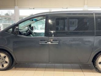 hyundai staria 2.2 crdi signature automatik 4wd sign...