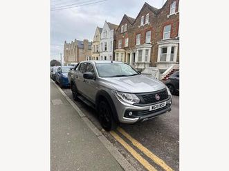 2.4d cross auto 4wd euro 6 4dr