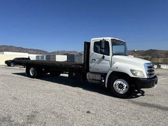 2016 hino 268 flatbed truck 26ft