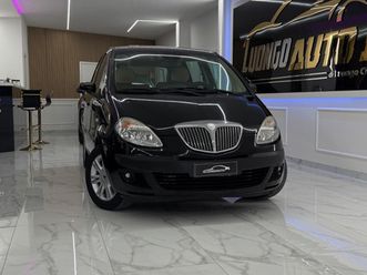 musa 1.4 16v platino plus