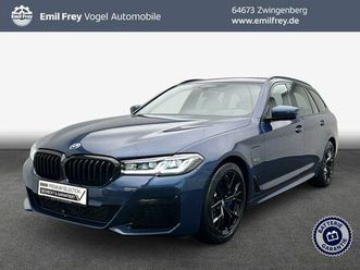 bmw 530e touring aut. *pano*ahk*hud*