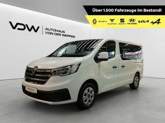 renault trafic combi evolution 150 aut. my25 *9-sitzer*