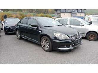 suzuki kizashi 2,4 sport 4wd