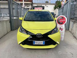 toyota aygo 1.0 vvt-i 69 cv 5 porte x-business