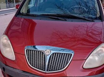 lancia musa usata per neopatentati