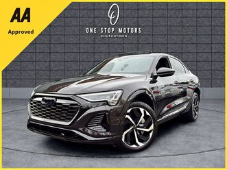 q8 etron *12,000km* panoramic sunroof / full option