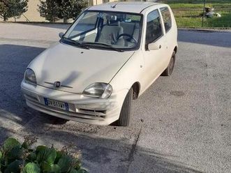 fiat 600 bianca