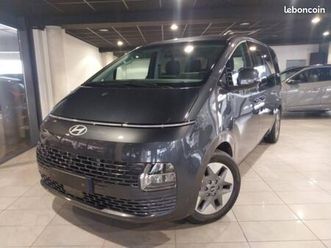 hyundai staria 1.6 t-gdi 225ch hybrid executive