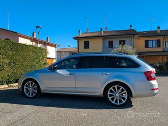 octavia wagon 1.6 tdi style 110cv dsg