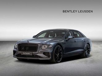 bentley-flying-spur-v8-hybrid-rotating-displaytouring-specbo