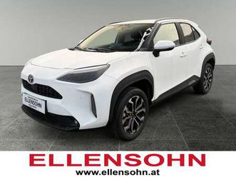 yaris cross - 1,5 l 4x2 hy active drive