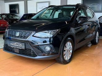 seat arona style autom. / navi / 8-fach bereift