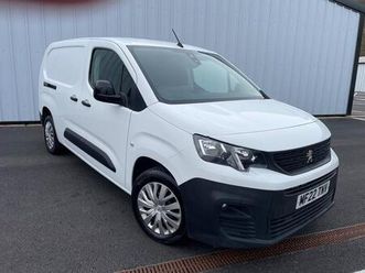 1.5 bluehdi 850 professional premium long crew van lwb euro 6 6dr