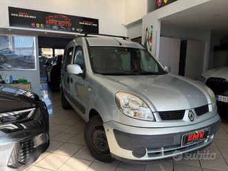 renault kangoo 1.2 16v 5p. luxe gancio traino ganc