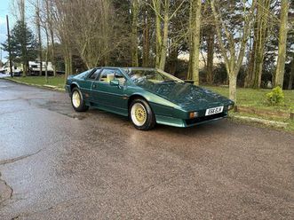 lotus esprit turbo hc model