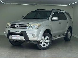 toyota hilux 4x2 2.4 diesel 2010