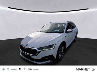 skoda octavia combi 2.0 tsi dsg scout 4x4* navi*ahk*pa