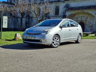 toyota prius 1.5 vvti sol hsd