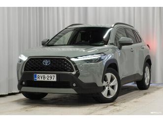 2.0 hybrid launch edition // acc / navi / kamera / merkkihuollettu /