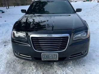 2012 chrysler 300 s