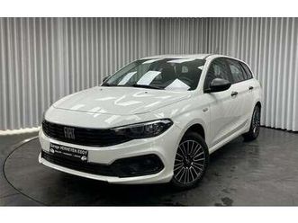 1.0i firefly / sw / navi / bluet / cruise co / ...