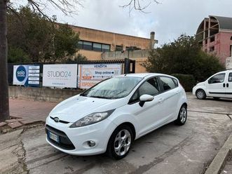 ford fiesta 1.2 benzina 5 porte