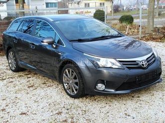 toyota avensis wagon 2.2 dcat executive (automata) vez. szervizkönyv!!!