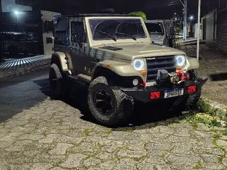 troller, 2.8 mwm, capota removível( conversível)