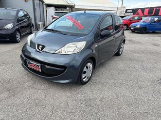 peugeot 107 1.0 68cv 5p. desir