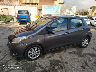 toyota yaris 1.4 d-4d active