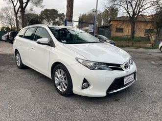 toyota auris touring sports 1.4 d-4d lounge