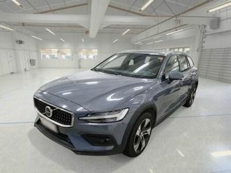 volvo v60 2.0 b4 ultimate awd automatico