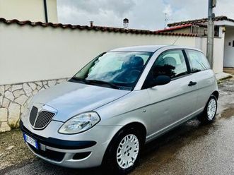 lancia ypsilon 1.2 gpl valido fino al 2031