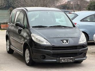 peugeot 1007 1.4- neopatentati