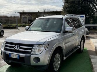 mitsubishi pajero 3.2 tetto cambio automatico perfetto