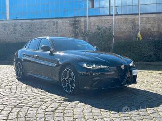 alfa romeo giulia 2.2 turbodiesel 210 cv at8 awd q