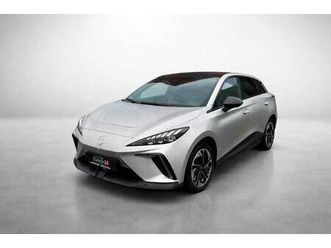 luxury 64 kwh 150 kw (204 ps) – 360° kamera