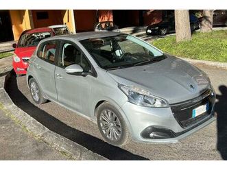 peugeot 208 allure 1.6 tds